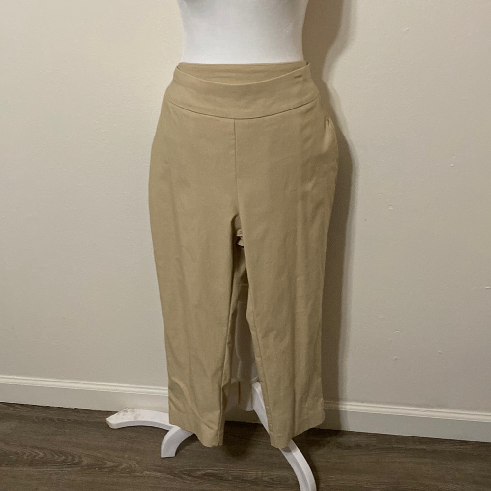 Chico’s So Slimming tan ankle pants size 1.5P